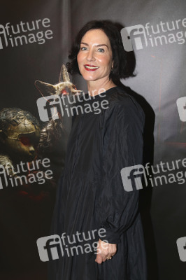 Theaterpremiere '2:22 - Eine Geistergeschichte' in Berlin