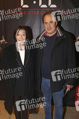 Theaterpremiere '2:22 - Eine Geistergeschichte' in Berlin