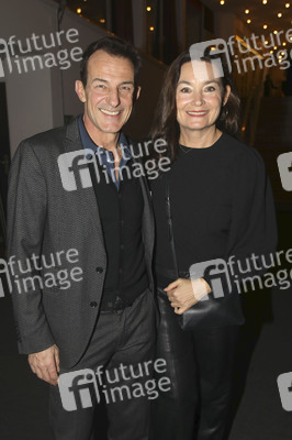 Theaterpremiere '2:22 - Eine Geistergeschichte' in Berlin