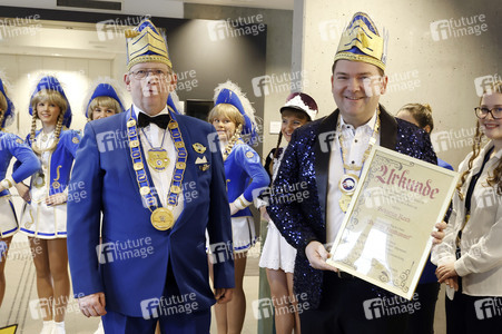 Prunksitzung zur Verleihung des Sonderordens 'Wider die Neidhammel' in Nürnberg