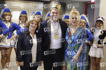 Prunksitzung zur Verleihung des Sonderordens 'Wider die Neidhammel' in Nürnberg