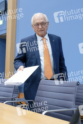Bundespressekonferenz 'Munich Security Report 2026' in Berlin