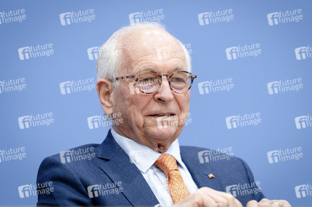 Bundespressekonferenz 'Munich Security Report 2026' in Berlin