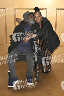 Season Finale Party 'The Neighborhood' in Los Angeles