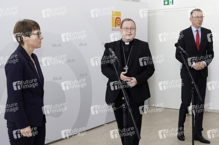 Auftakt-Pressekonferenz zur Frühjahrsollversammlung der Deutschen Bischofskonferenz in Würzburg