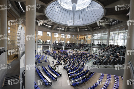 Trauerstaatsakt im Bundestag für Rita Süssmuth in Berlin