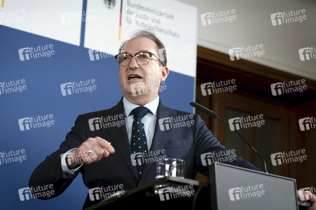 Pressekonferenz zur Vorstellung des Aktionsplans gegen Organisierte Kriminalität in Berlin
