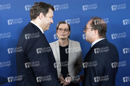 Pressekonferenz zur Vorstellung des Aktionsplans gegen Organisierte Kriminalität in Berlin