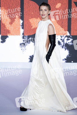 Fimpremiere 'The Bride! - Es lebe die Braut' in London