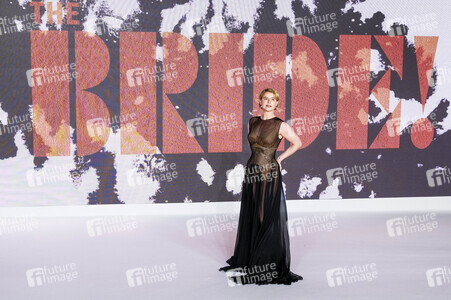 Fimpremiere 'The Bride! - Es lebe die Braut' in London