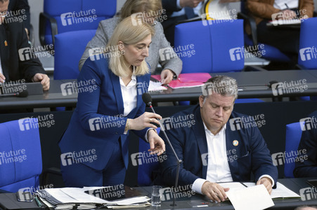 58. Sitzung des Deutschen Bundestages in Berlin