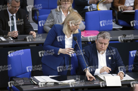 58. Sitzung des Deutschen Bundestages in Berlin