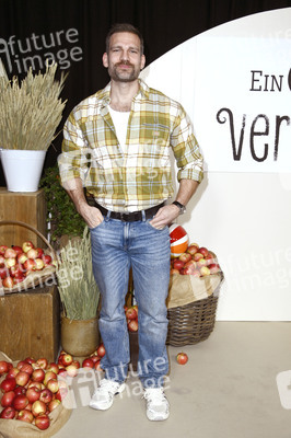 Serienpremiere 'Ein Hof zum Verlieben' in Berlin