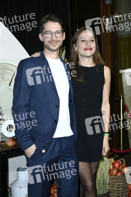 Serienpremiere 'Ein Hof zum Verlieben' in Berlin