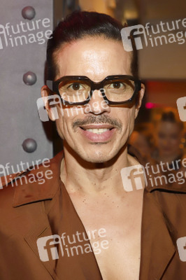 Charity-Veranstaltung 'Knack den Krebs' in Hamburg