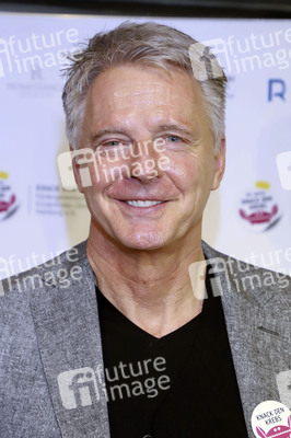 Charity-Veranstaltung 'Knack den Krebs' in Hamburg