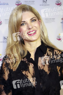 Charity-Veranstaltung 'Knack den Krebs' in Hamburg