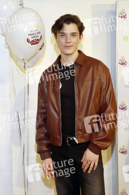 Charity-Veranstaltung 'Knack den Krebs' in Hamburg