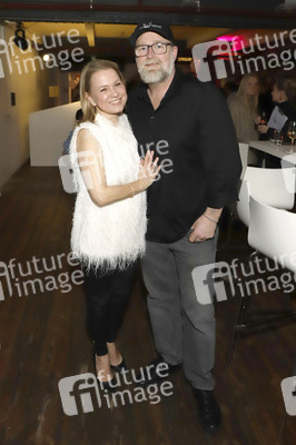 Charity-Veranstaltung 'Knack den Krebs' in Hamburg