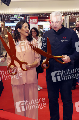 XXXLutz Pre-Shopping Event in Rangsdorf