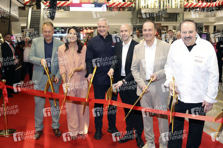 XXXLutz Pre-Shopping Event in Rangsdorf