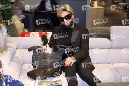 XXXLutz Pre-Shopping Event in Rangsdorf