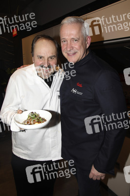 XXXLutz Pre-Shopping Event in Rangsdorf