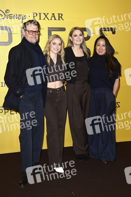 Filmscreening 'Hoppers' in Berlin