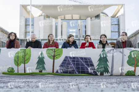 Pressekonferenz zu den geplanten Einschnitten bei der Energie- und Wärmewende in Berlin