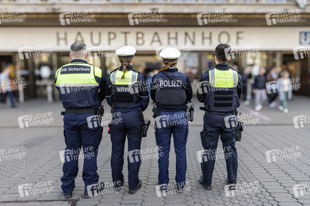 Vorstellung der SiBu-Streifen in Düsseldorf