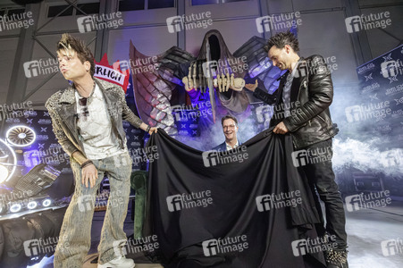 Besuch von Hendrik Wüst am Firmensitz der Ehrlich Entertainment GmbH in Bünde