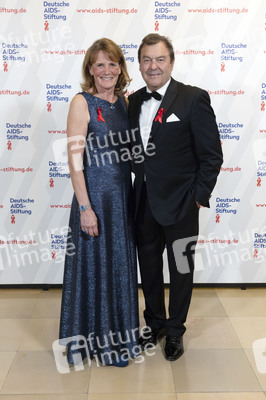 16. Festliche Operngala für die Deutsche AIDS-Stiftung in Düsseldorf