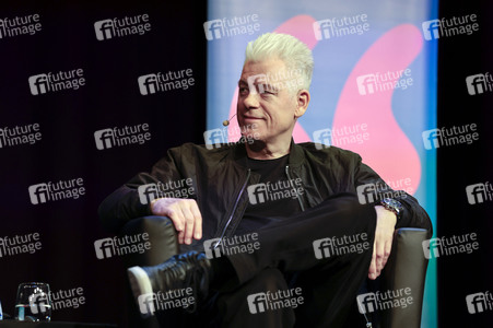 Jürgen Becker, Moritz Netenjakob, Susanne Pätzold und Michael Mittermeier auf der lit.Cologne 2026