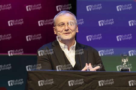 Anneke Kim Sarnau, Matthias Matschke und Knut Elstermann auf der lit.Cologne 2026