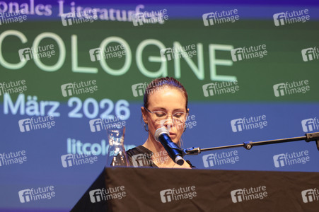 Anneke Kim Sarnau, Matthias Matschke und Knut Elstermann auf der lit.Cologne 2026