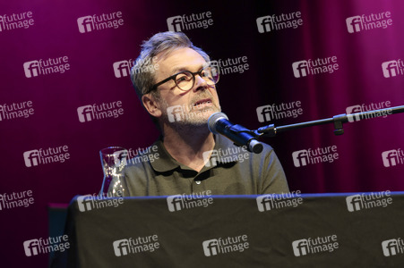 Anneke Kim Sarnau, Matthias Matschke und Knut Elstermann auf der lit.Cologne 2026