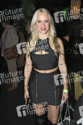 Eröffnung von Olivias Dschungel Bar in Hamburg