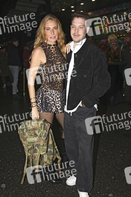 Eröffnung von Olivias Dschungel Bar in Hamburg