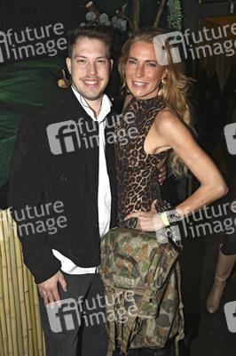 Eröffnung von Olivias Dschungel Bar in Hamburg