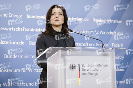 Pressestatement vom Katherina Reiche in Berlin