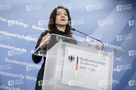 Pressestatement vom Katherina Reiche in Berlin