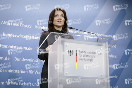 Pressestatement vom Katherina Reiche in Berlin