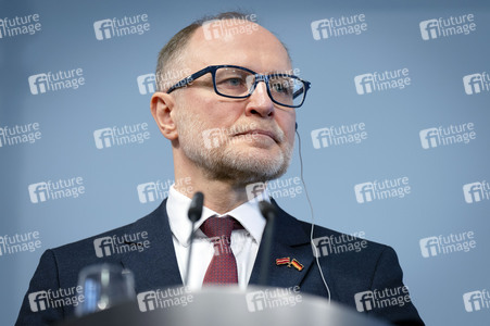 Antrittsbesuch des Verteidigungsministers von Lettland in Berlin