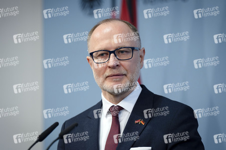 Antrittsbesuch des Verteidigungsministers von Lettland in Berlin