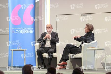 Olaf Scholz auf der lit.Cologne 2026
