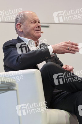 Olaf Scholz auf der lit.Cologne 2026