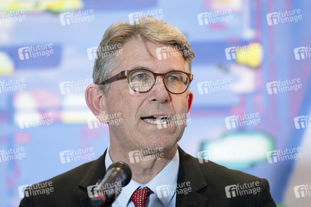 Kulturstaatsminister Weimer trifft Vertreter von Streaming‑Diensten in Berlin