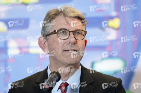 Kulturstaatsminister Weimer trifft Vertreter von Streaming‑Diensten in Berlin