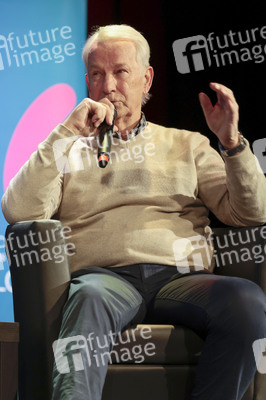 Joachim Löw, Renate Lingor und Rainer Bonhof auf der lit.Cologne 2026