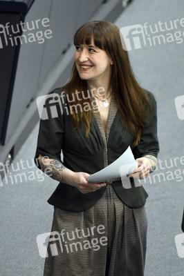 64. Sitzung des Deutschen Bundestages in Berlin